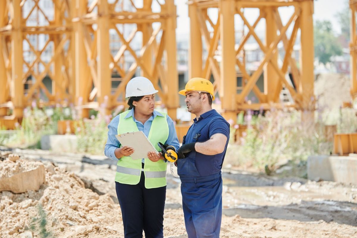 Giám sát thi công theo bản vẽ xây dựng